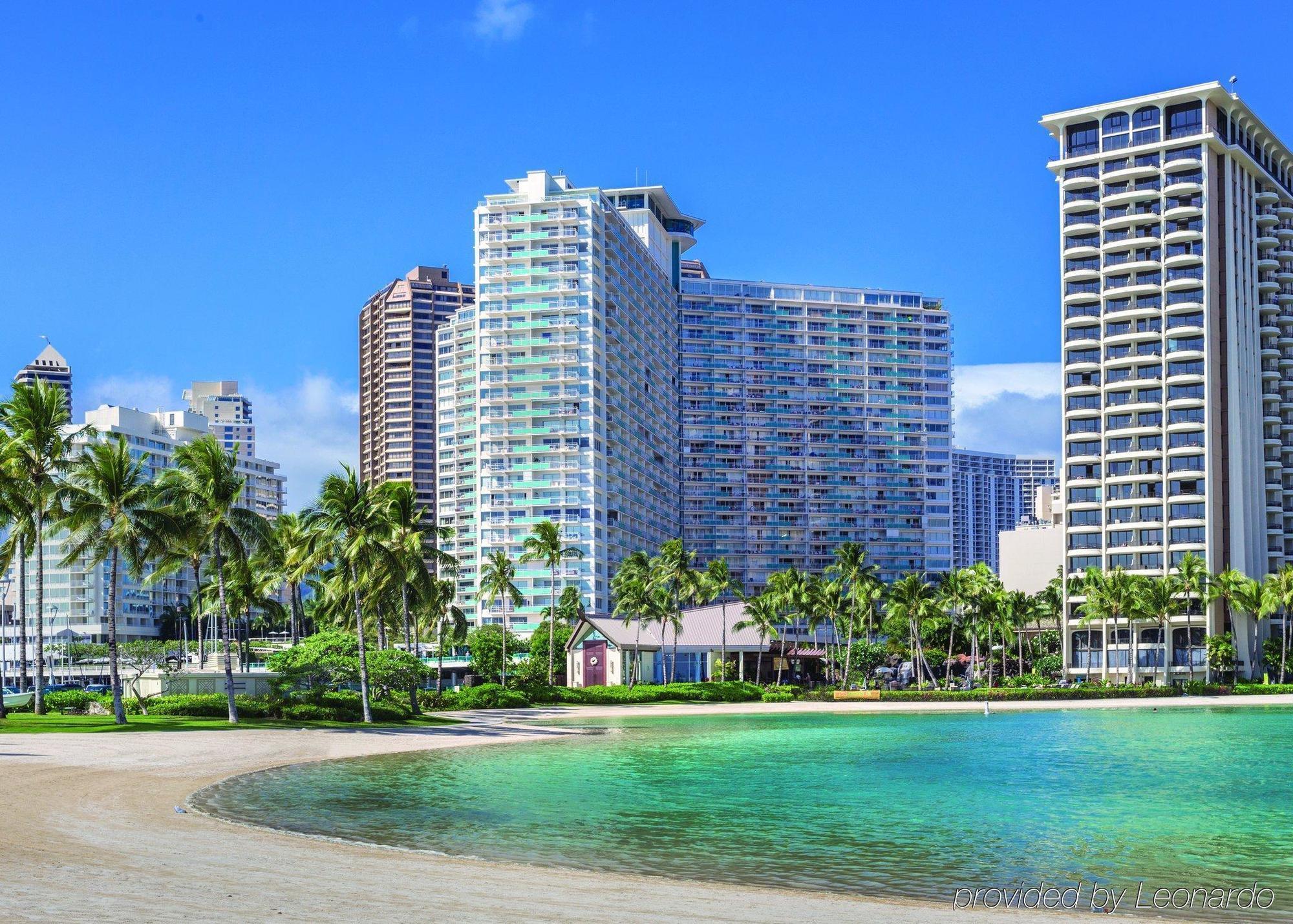 Waikiki Marina Resort At The Ilikai Honolulu Exterior photo